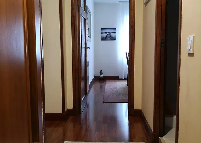 El Urogallo Con Garaje Appartement *